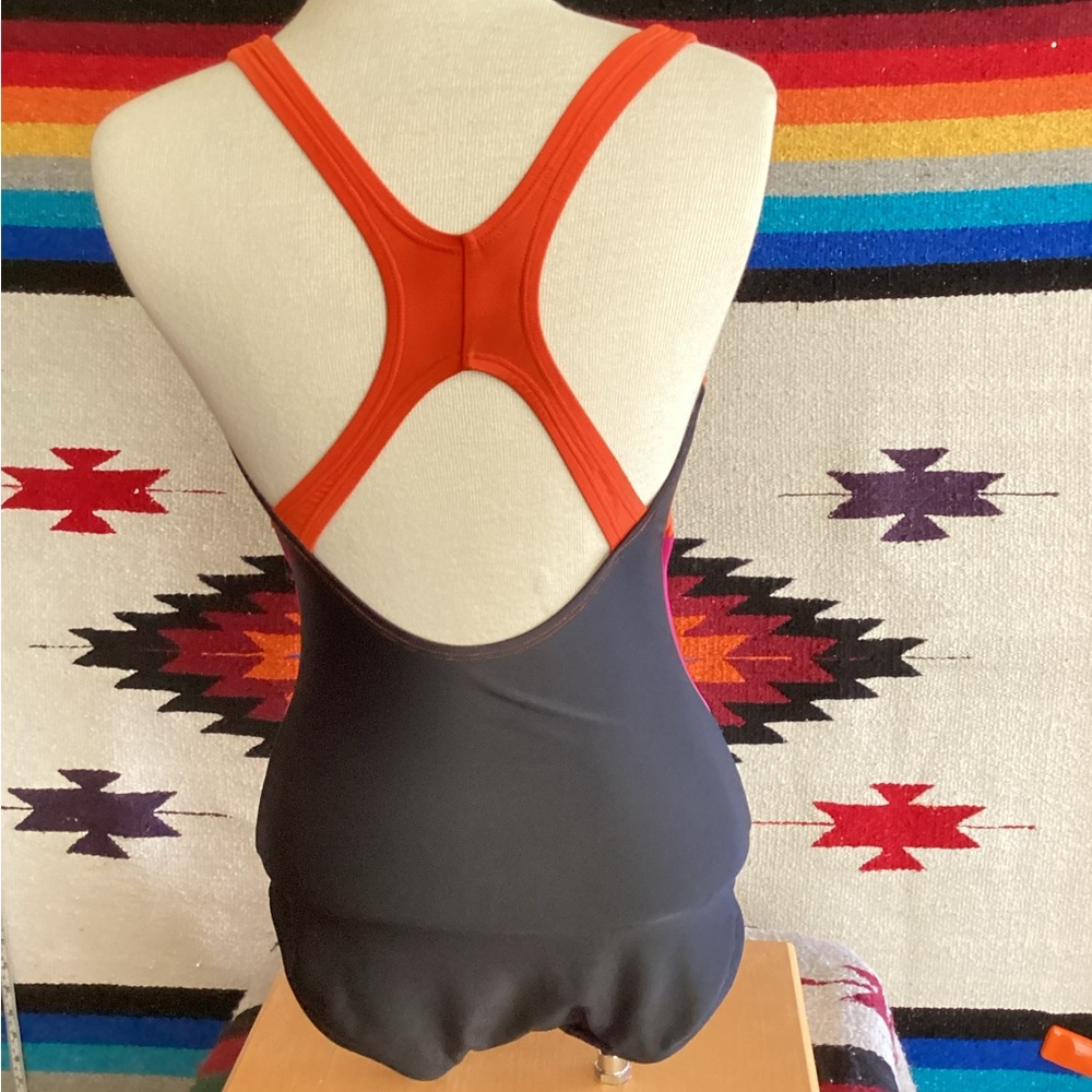 Speedo women’s one piece bathing suit swim suit - Picture 4 of 10